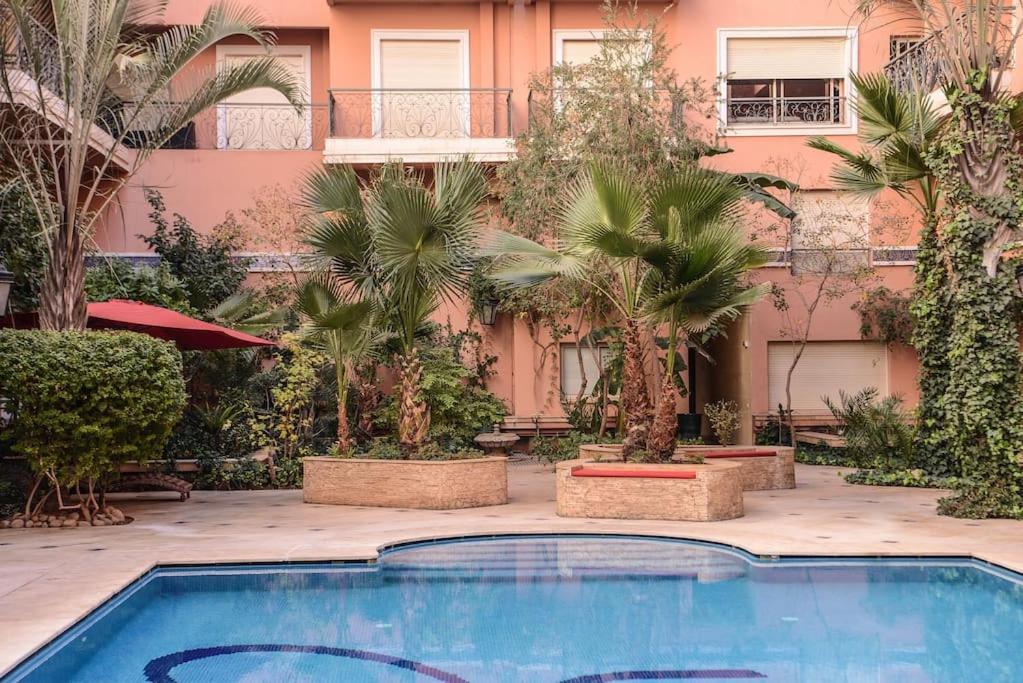 Beautiful, Great Equipped 122 M Holiday Apartment Near Majorelle Garden And Gueliz With Pool Views And A Large Balcony And Terrace Marrakesh Exterior foto