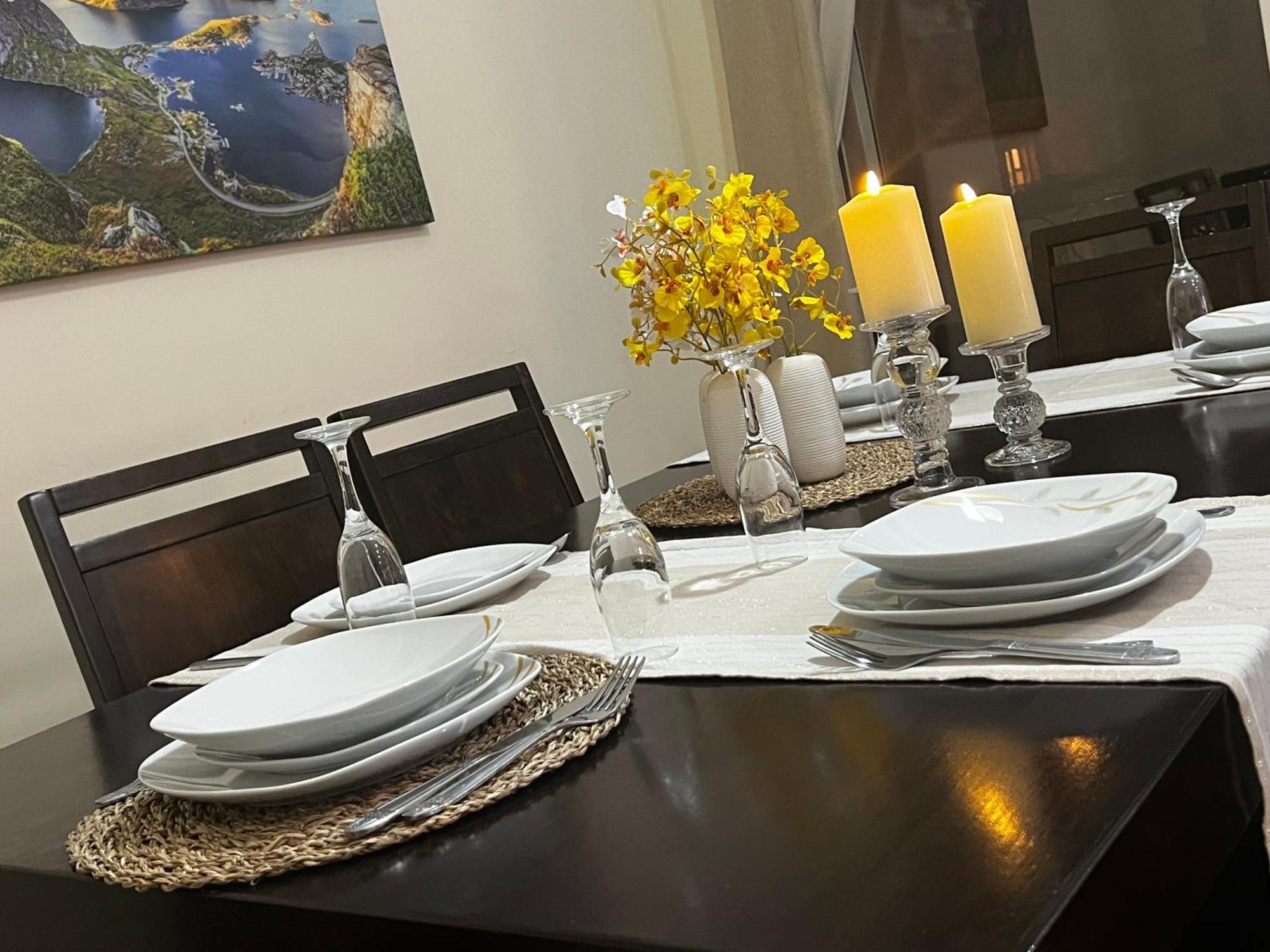 Beautiful, Great Equipped 122 M Holiday Apartment Near Majorelle Garden And Gueliz With Pool Views And A Large Balcony And Terrace Marrakesh Exterior foto